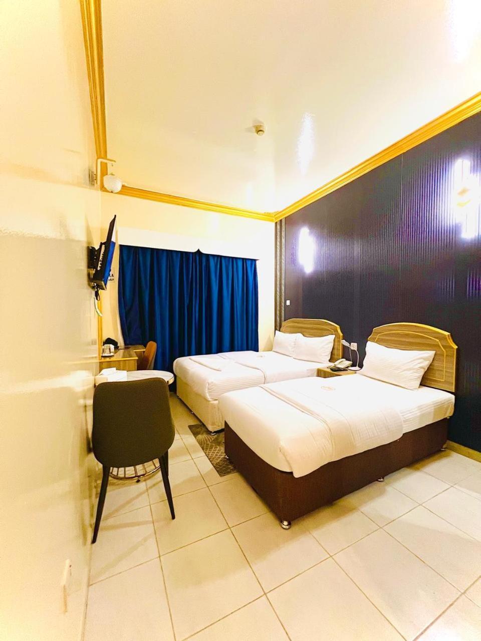Galaxy Star Hotel Dubai Eksteriør billede