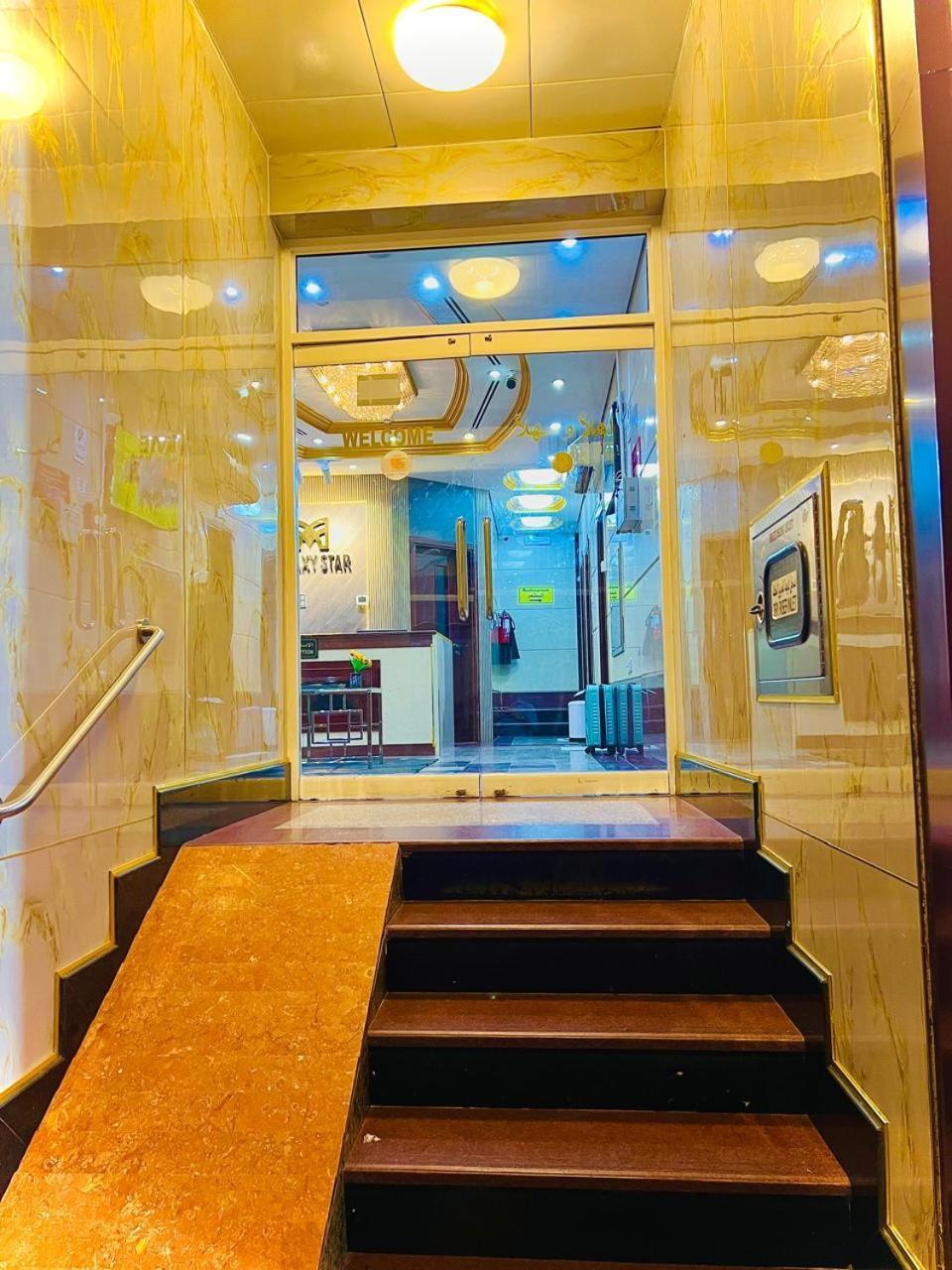 Galaxy Star Hotel Dubai Eksteriør billede