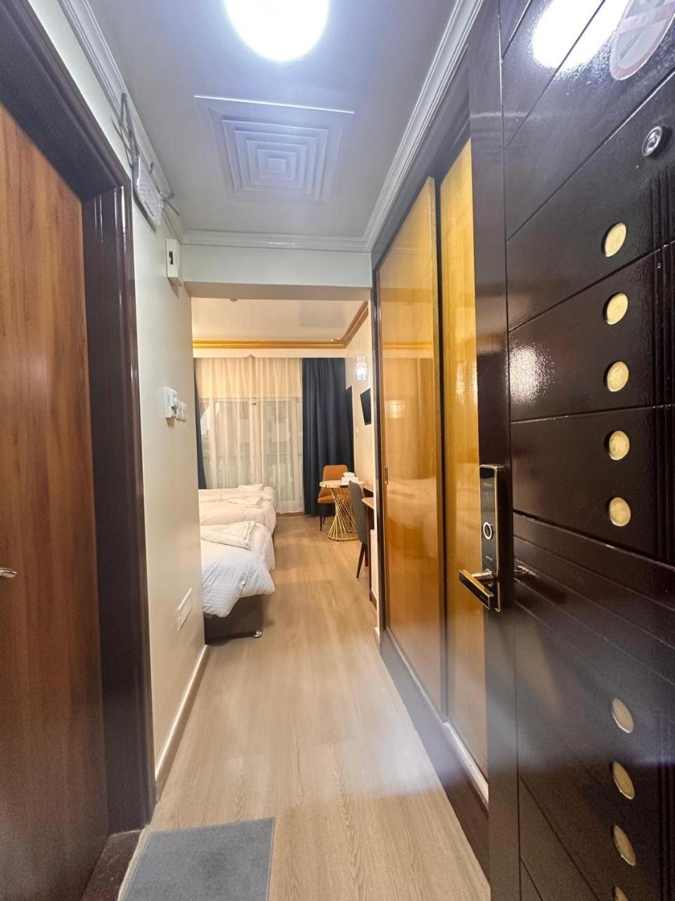 Galaxy Star Hotel Dubai Eksteriør billede